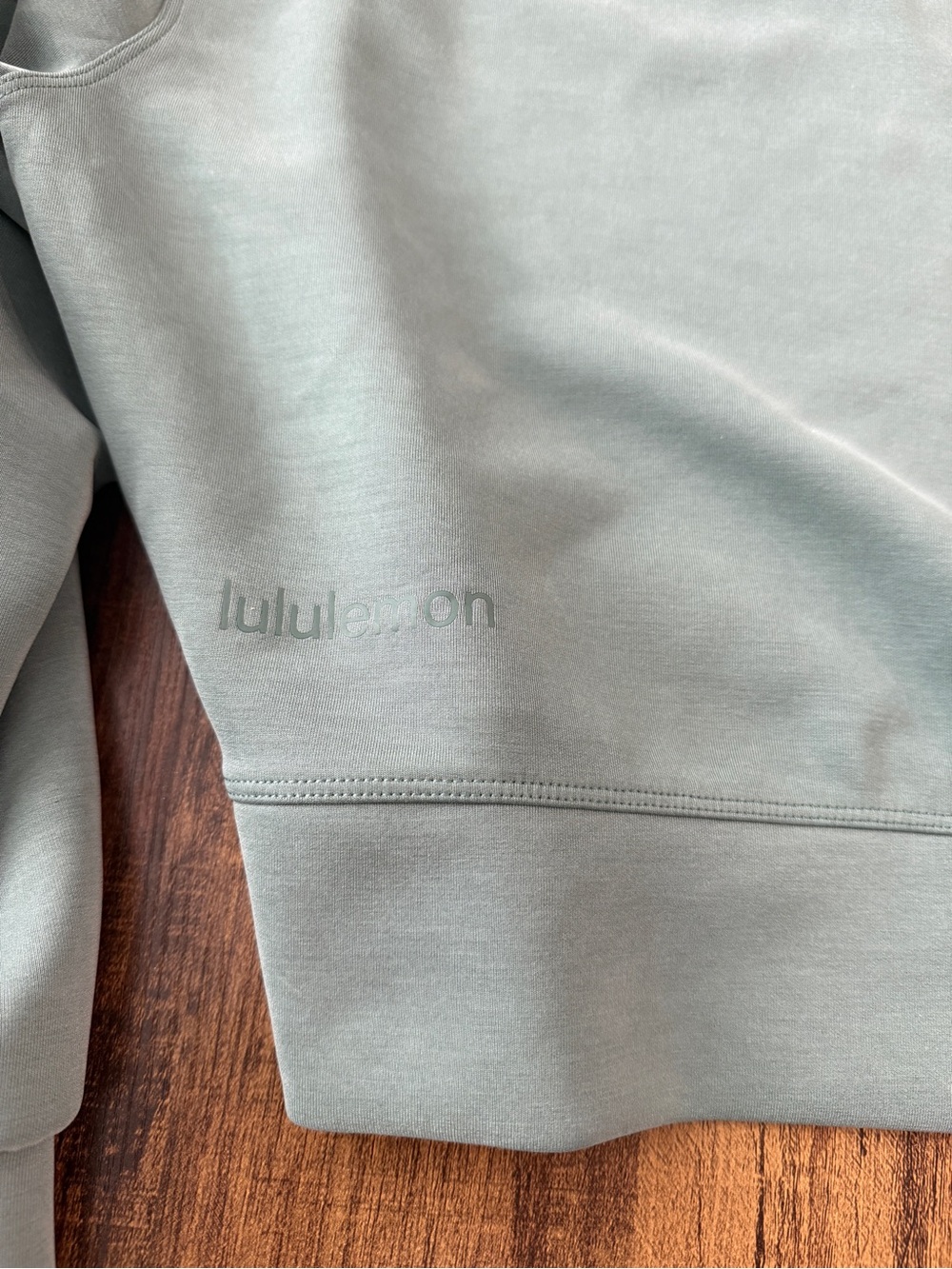 lululemon athletica Sage Green Crewneck Sweatshirt - Picture 9 of 9
